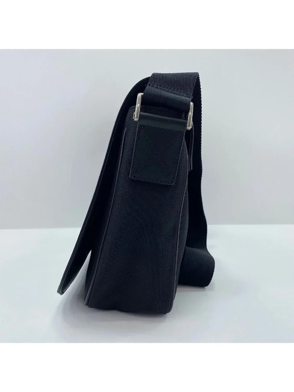 Gucci Shoulder Bag Web Techno